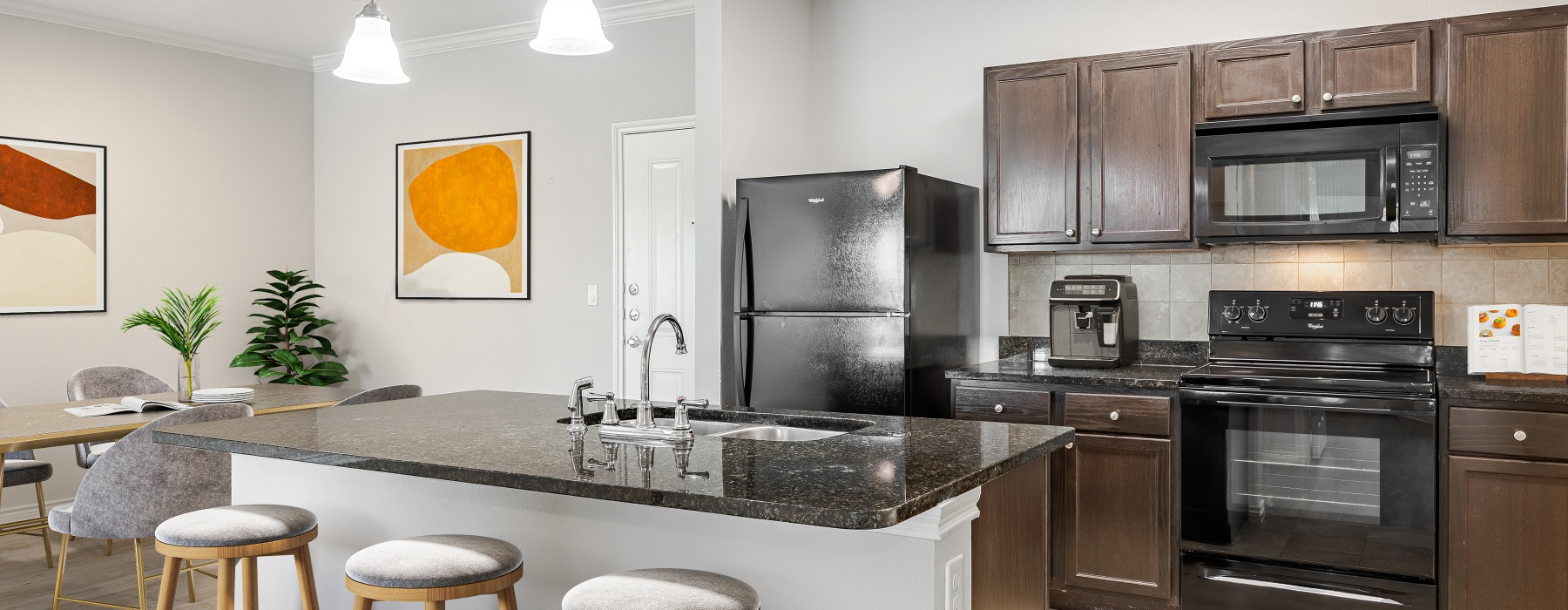 Spacious Floor Plans